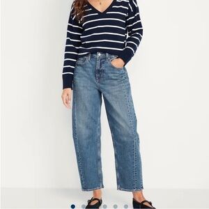 Old Navy Women's Classic Blue Barrel Jeans
